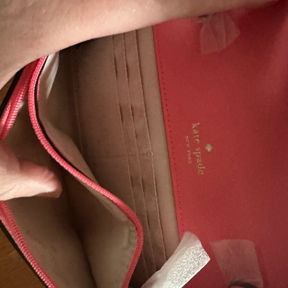 Kate Spade Coral Crossbody Bag - Picture 8 of 9